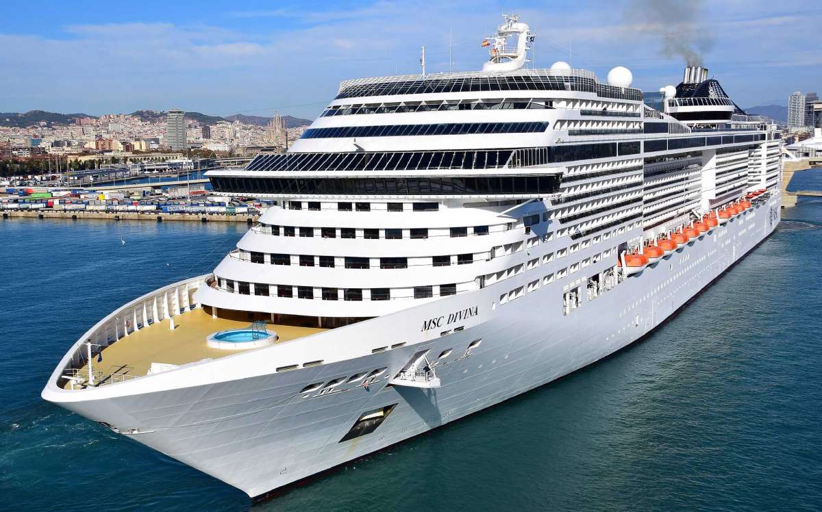 MSC Divina